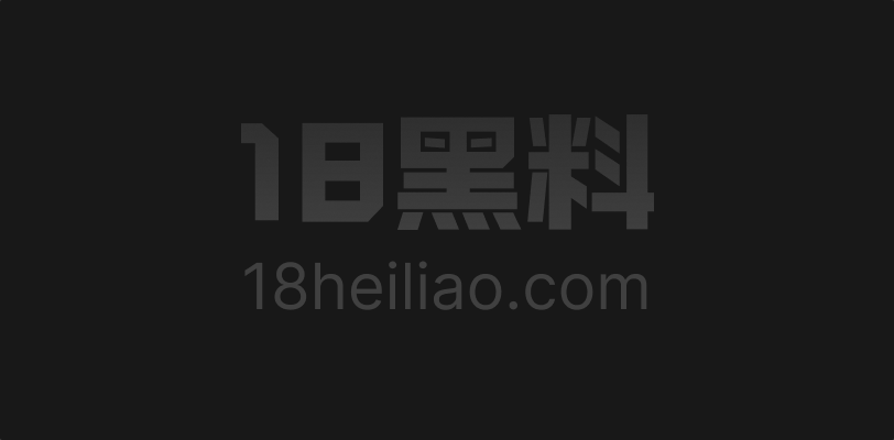 父女乱伦，成熟漂亮女儿搔首弄姿，被畜生父亲，大屌插嫩穴潮喷！ - 图1